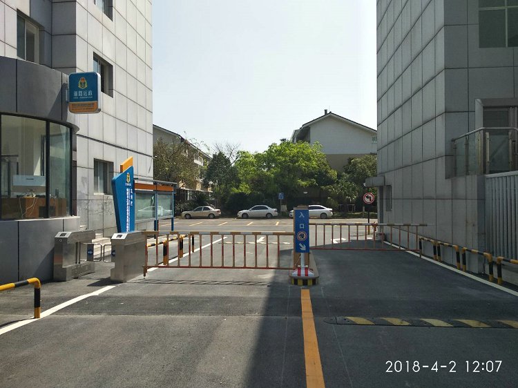 IMG_20180402_120701.jpg 太阳2平台 e7f3a0aedbd52490c6db7625fdf3c9f3