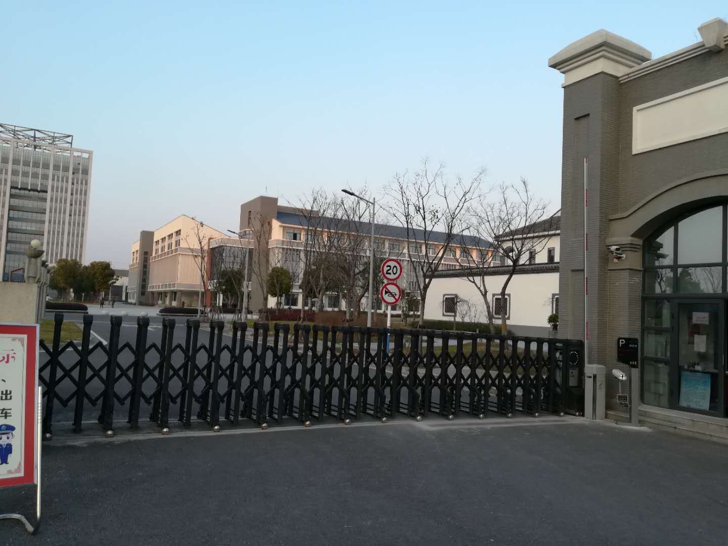 1 (124).jpg 太阳2平台 b35580d70e20e2fa6ed701d1c35d84dc