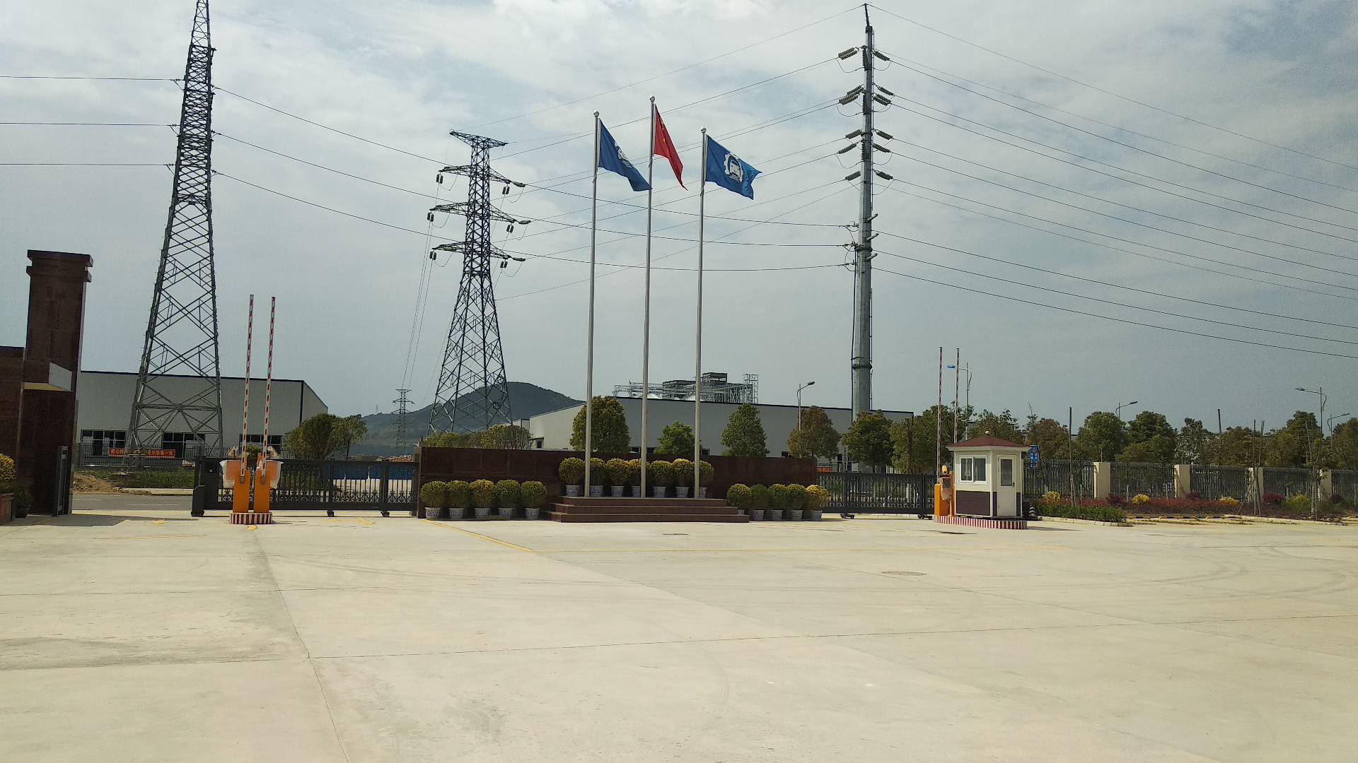 1 (95).jpg 太阳2平台 c9f9e808546da266b70e2e840b28e2a6