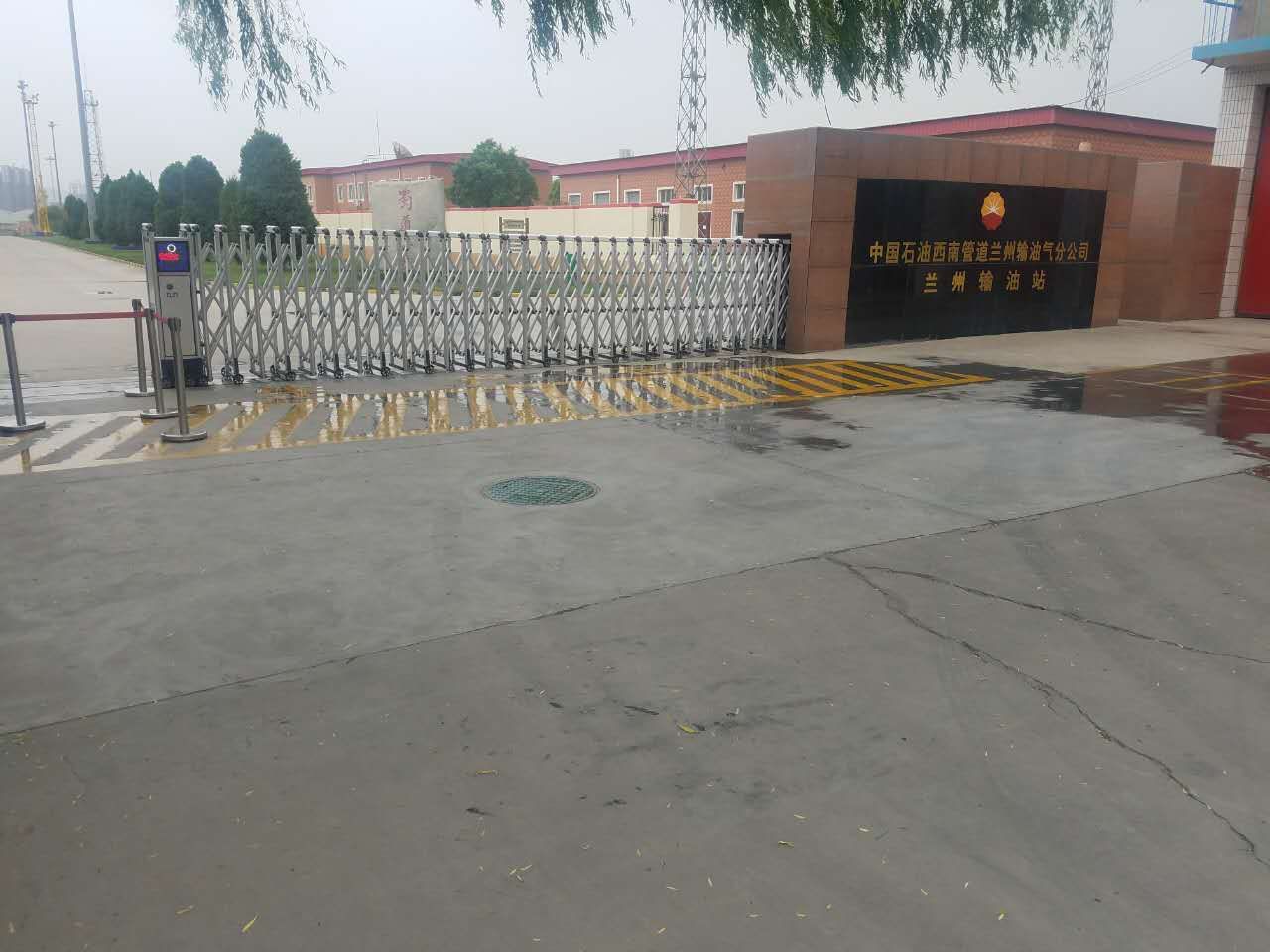 1 (348).jpg 太阳2平台 d58829b00cf0735af8f2542808038fb6